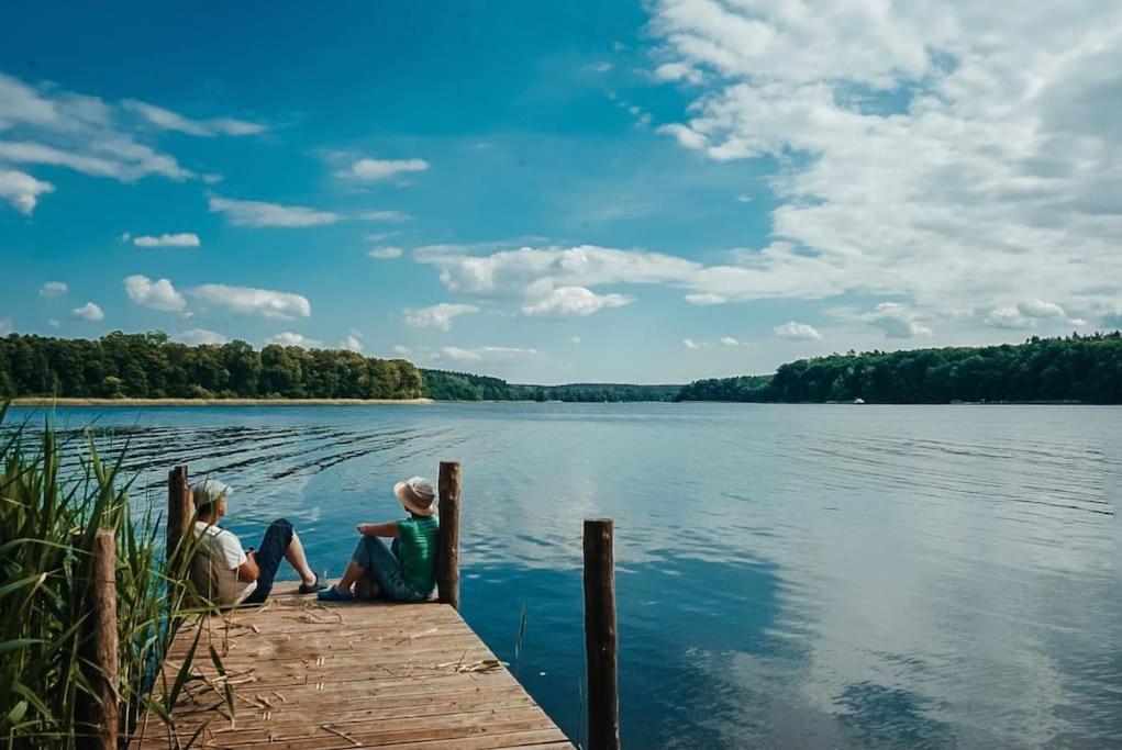 Ferienzimmer Direkt Am See Priepert Bagian luar foto